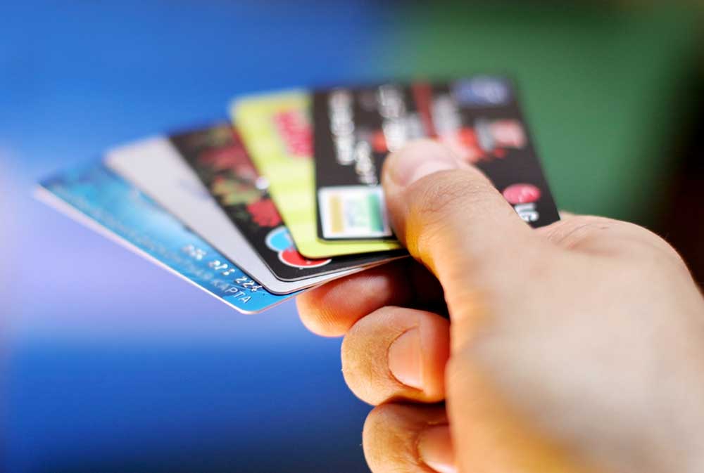 Can I Cancel Multiple Credit Cards Without Affecting My Credit Score?