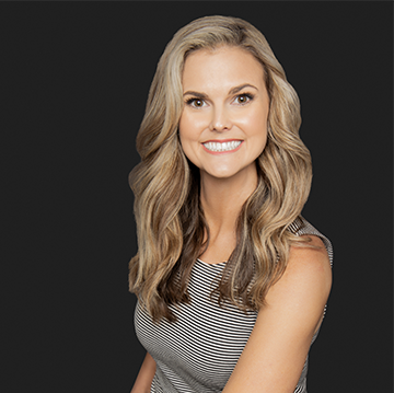 Cari Lee